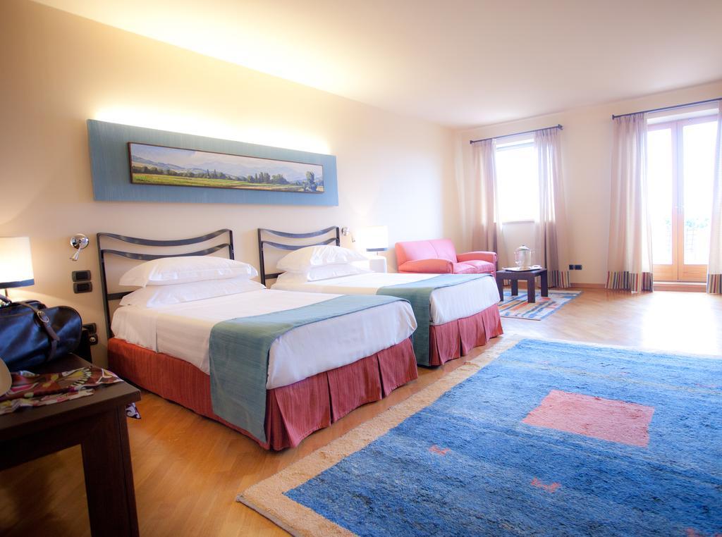 Le Tre Vaselle Resort&Spa Torgiano Extérieur photo